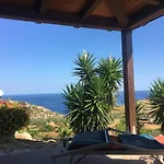 بيت ضيافة Cala Rossa
