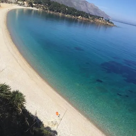 Cala Rossa *