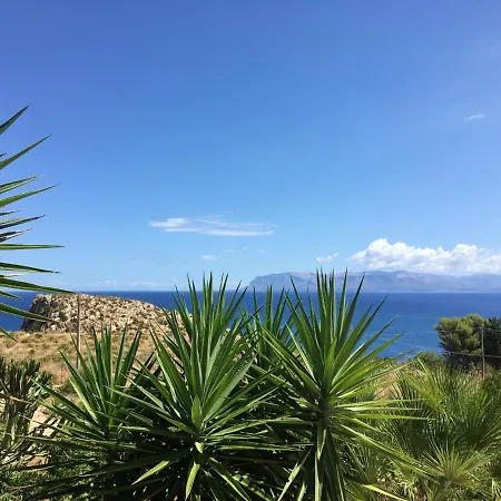 Cala Rossa *