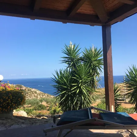 Guest house Cala Rossa