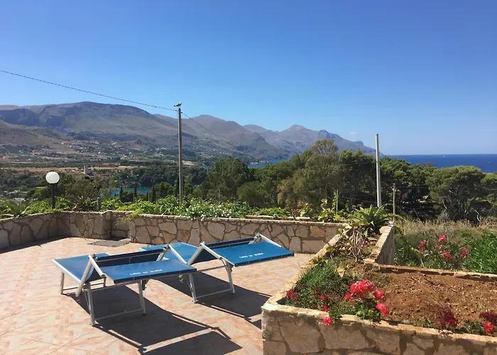 招待所 Cala Rossa