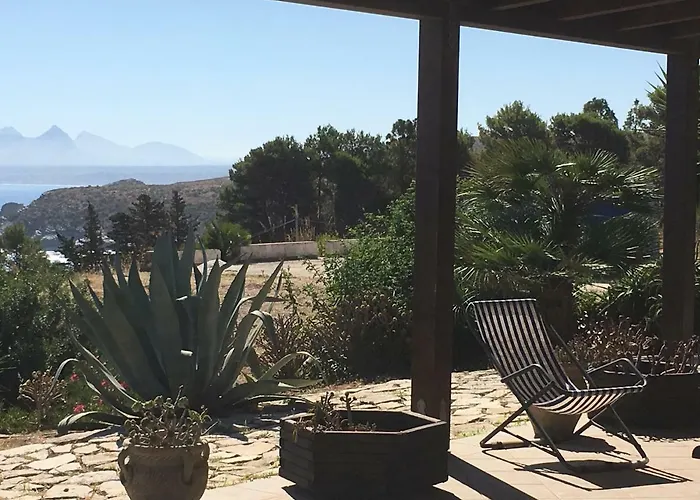 Cala Rossa 招待所 3*