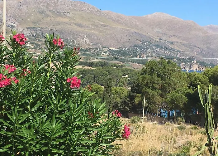 Cala Rossa 招待所